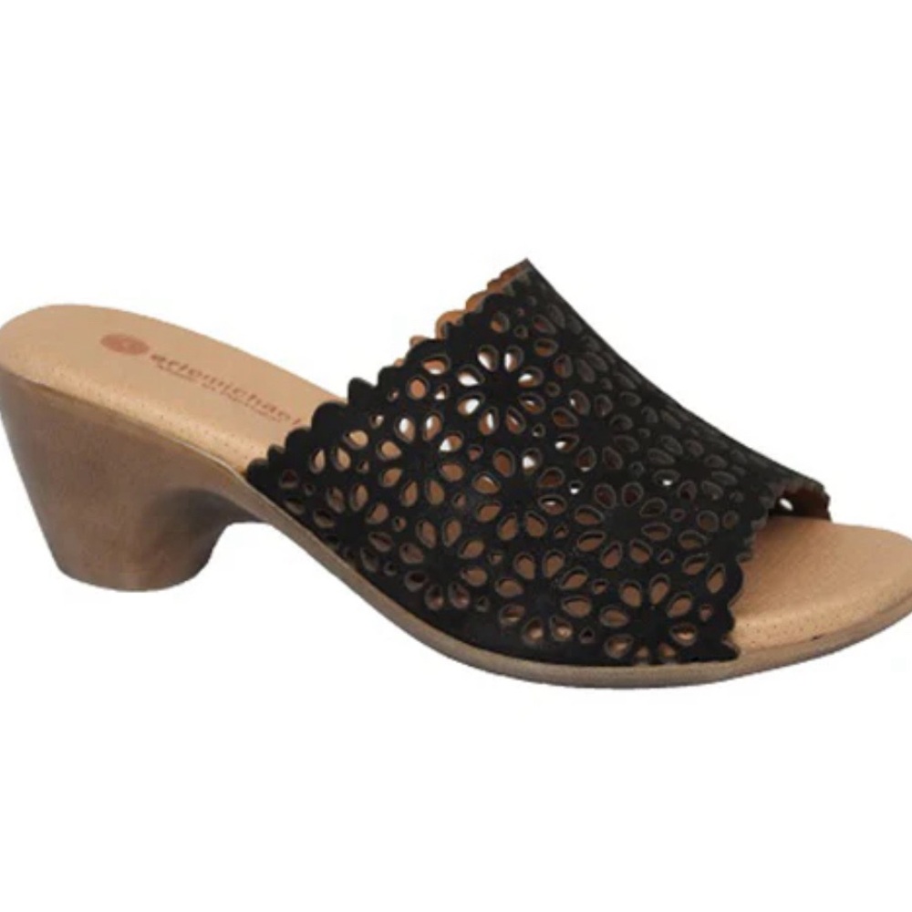 Eric Michael Finley Slide Black